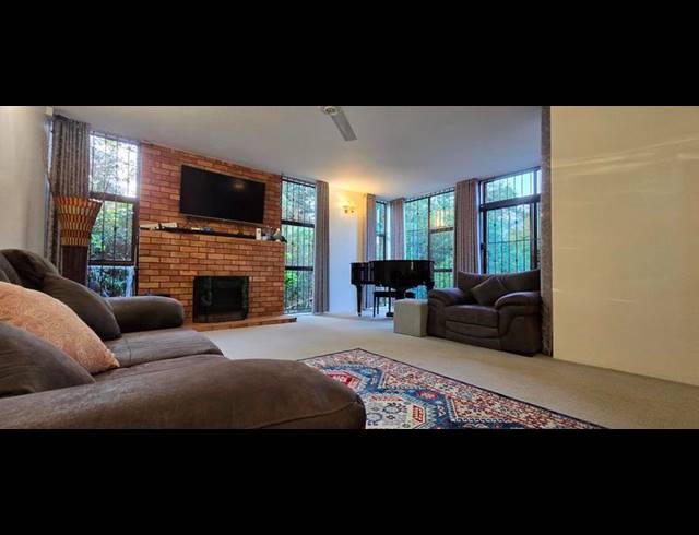 3 BEDROOM HOUSE FOR SALE IN FERNCLIFFE